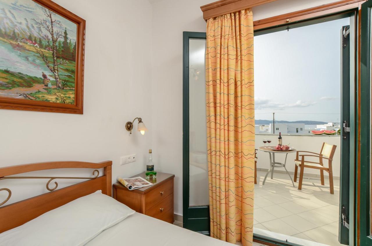 Dolphin Studios Agia Anna  Exterior photo